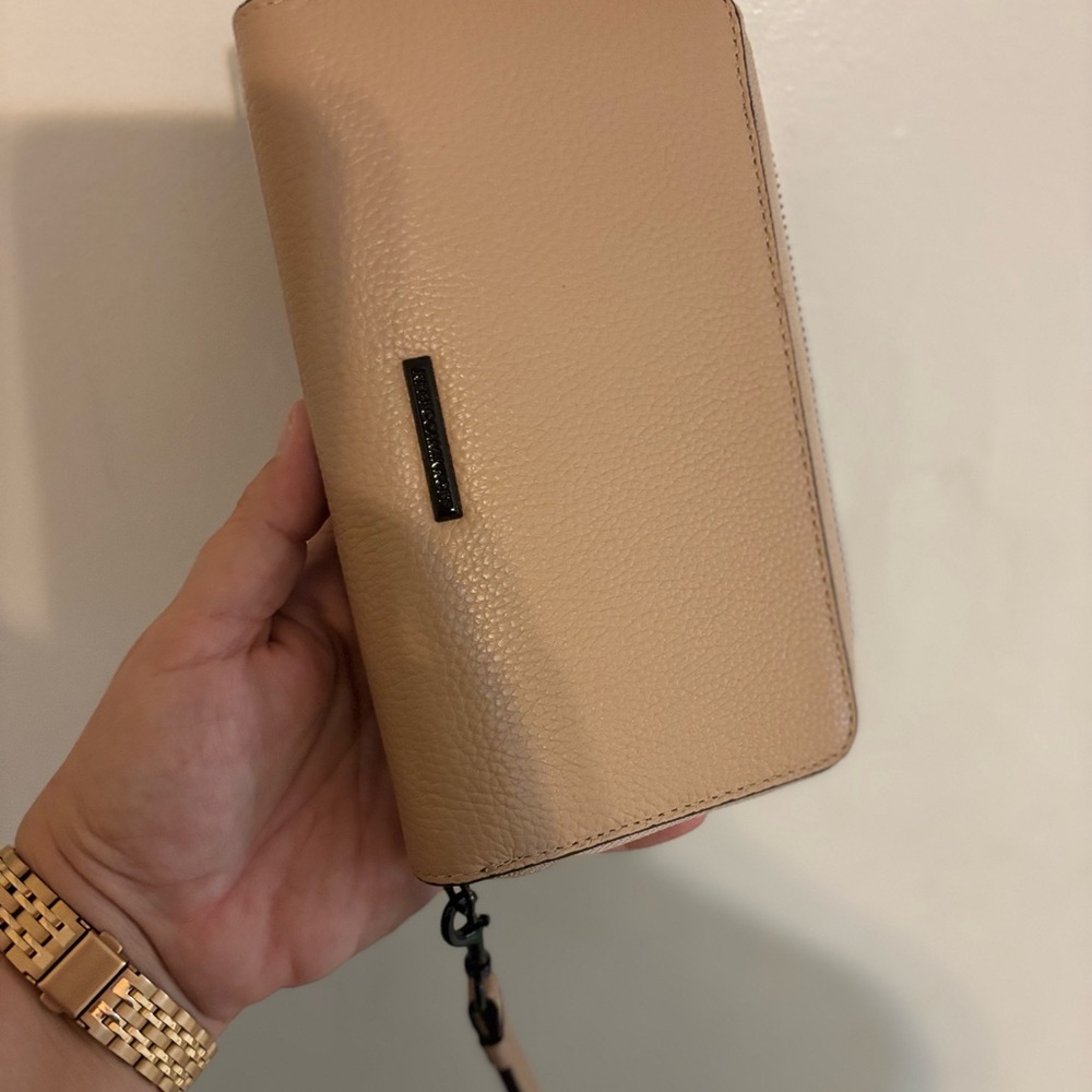 Rebecca Minkoff zippered wallet - Picture 4 of 5